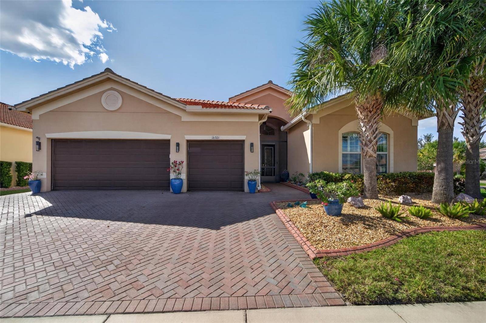 16301 GARNET GLEN PLACE, Wimauma, FL 33598
