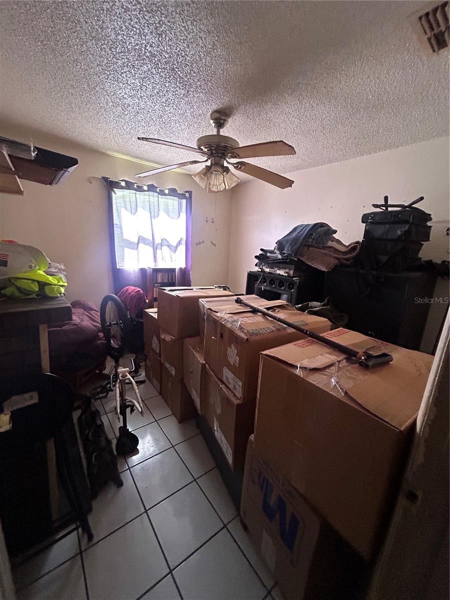 8906 PEPPERMILL COURT, Tampa, FL 33634
