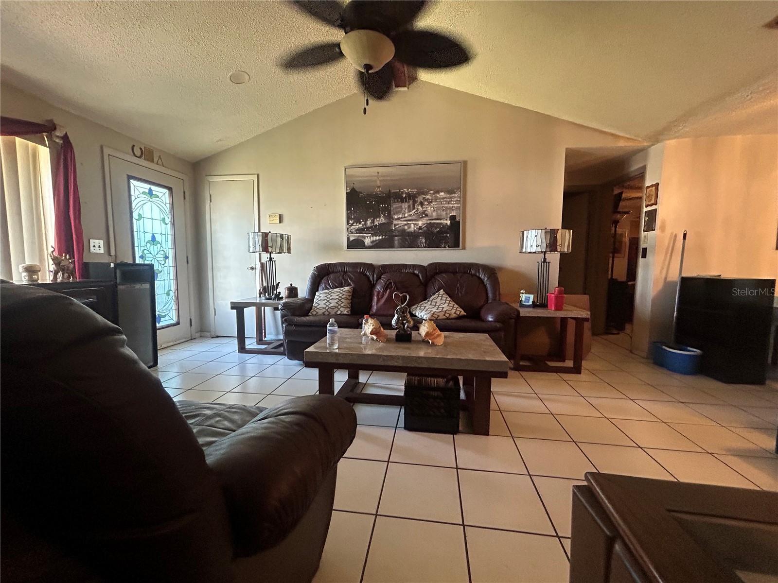 8906 PEPPERMILL COURT, Tampa, FL 33634