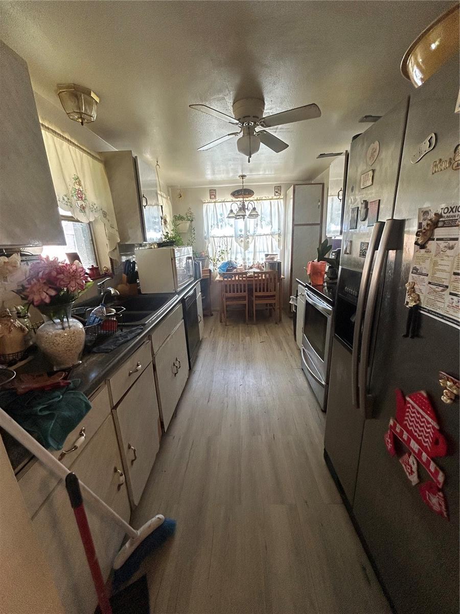 8906 PEPPERMILL COURT, Tampa, FL 33634