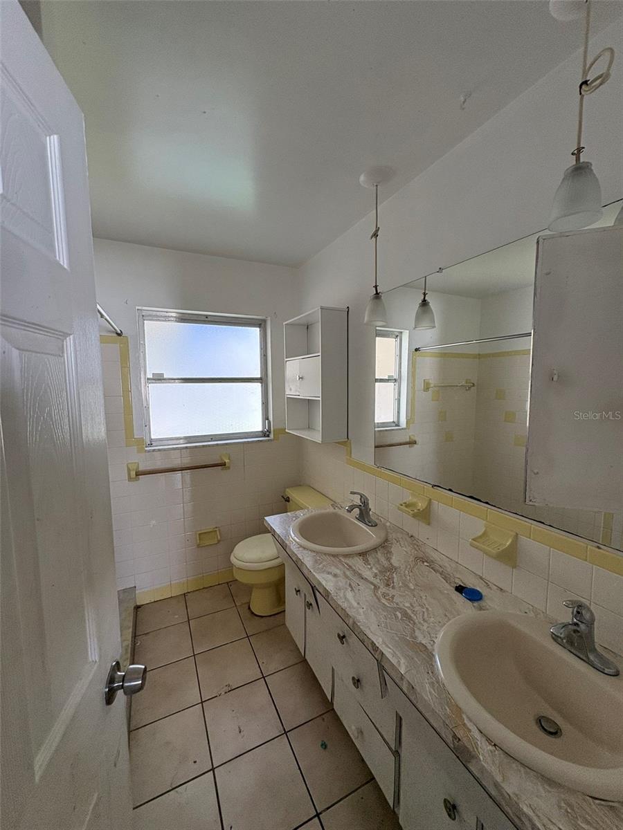 13941 84TH TERRACE, Seminole, FL 33776