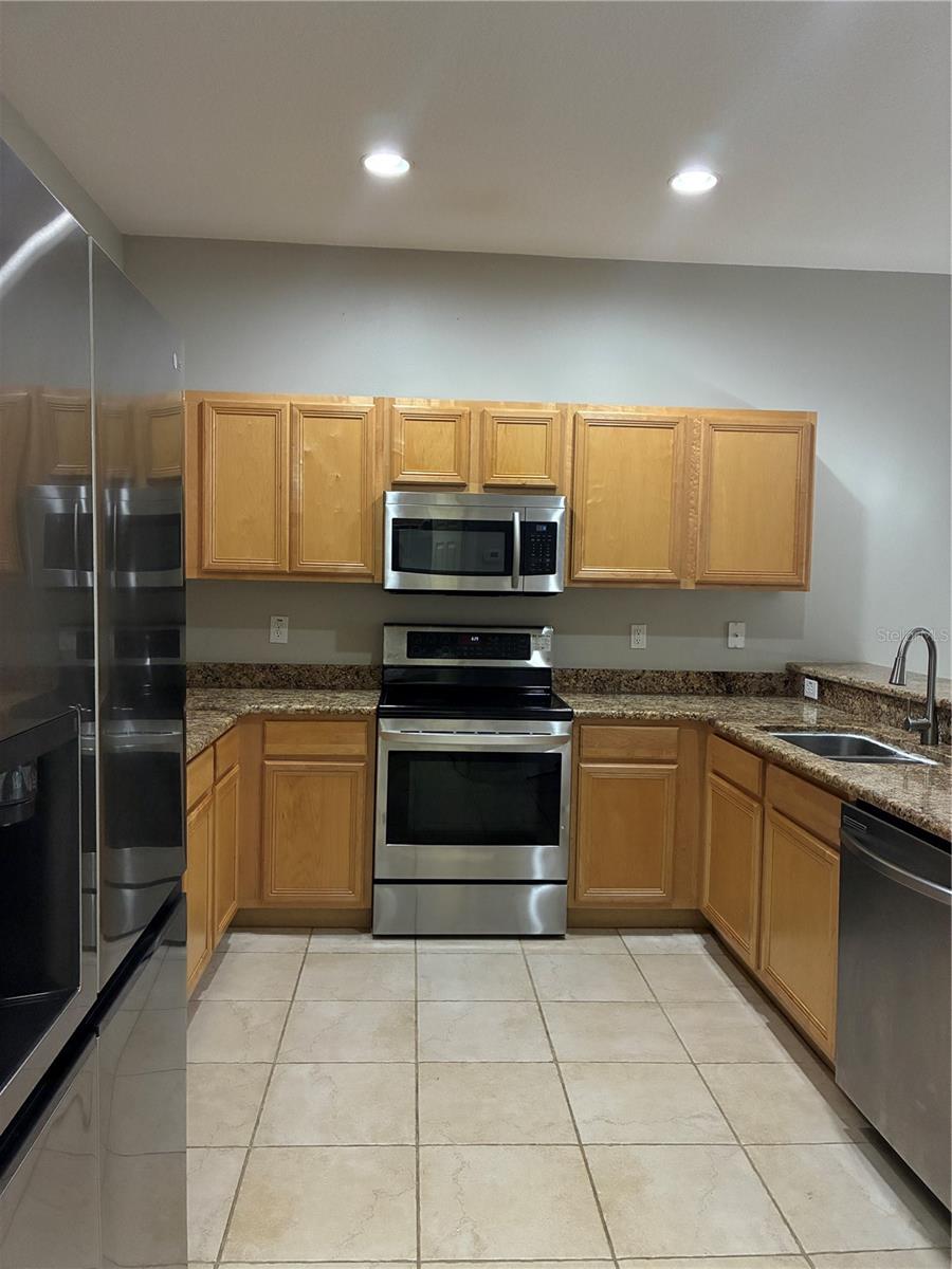 20105 WEEPING LAUREL PLACE, Tampa, FL 33647