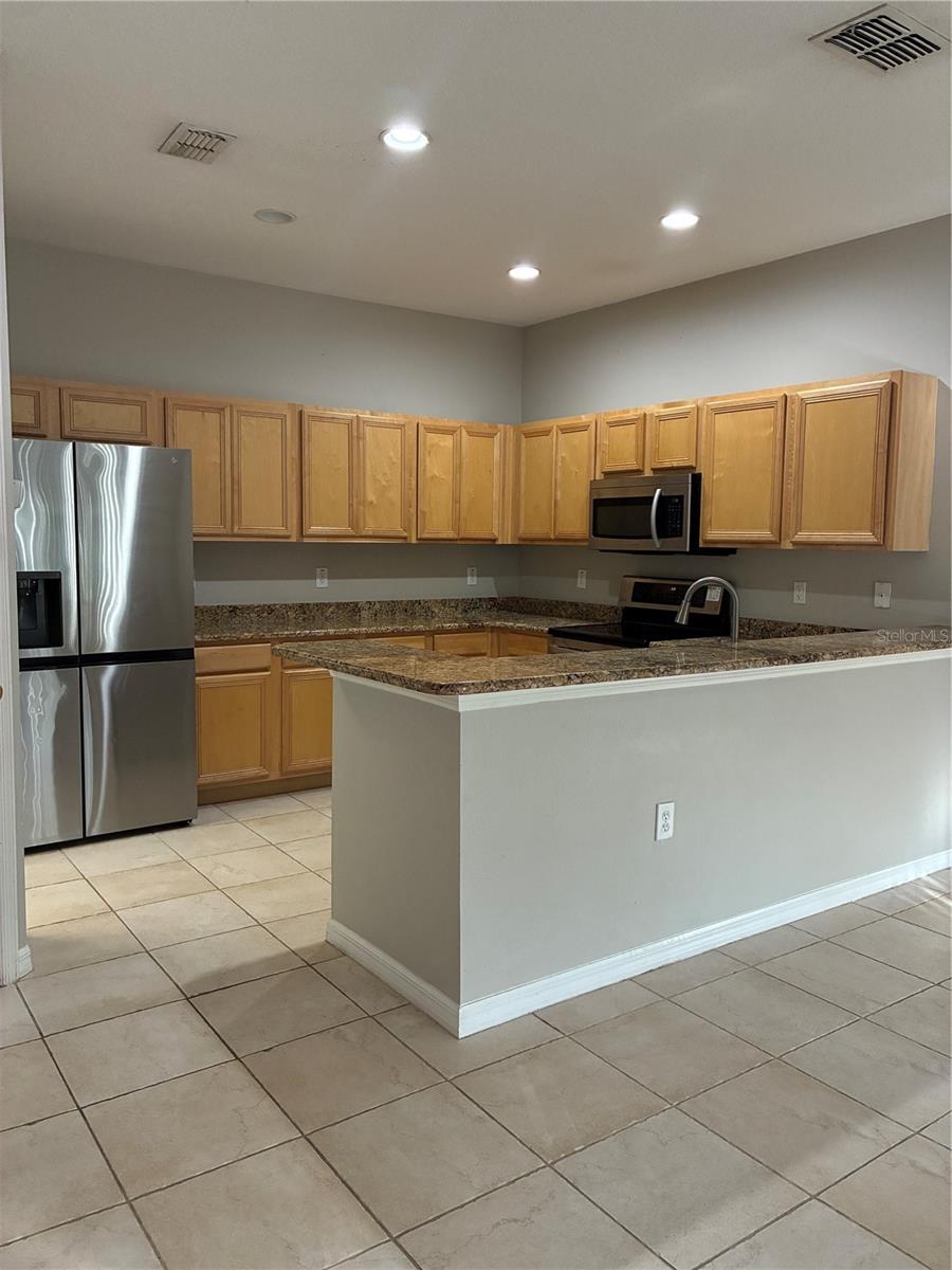 20105 WEEPING LAUREL PLACE, Tampa, FL 33647