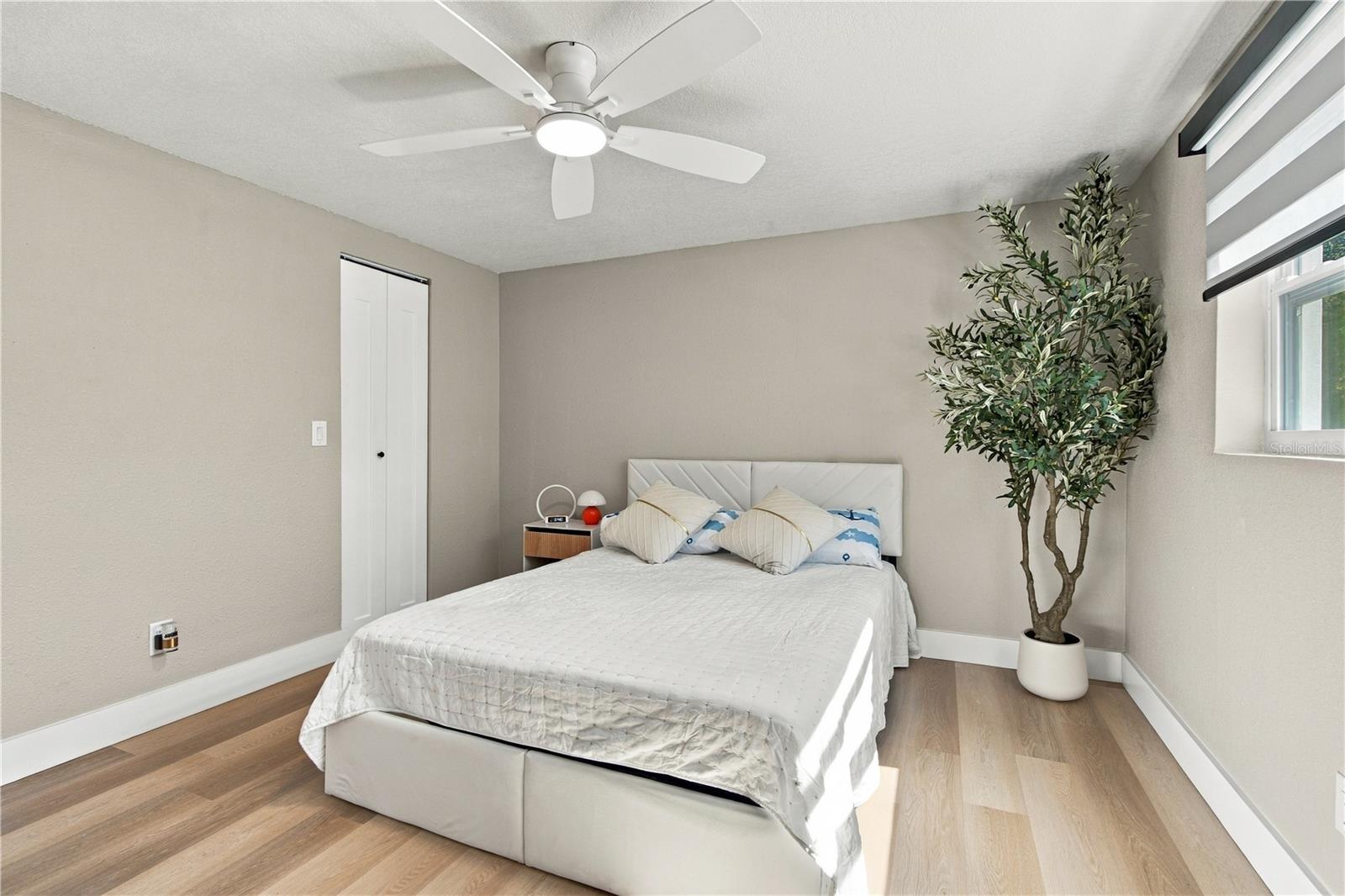 BEDROOM 4