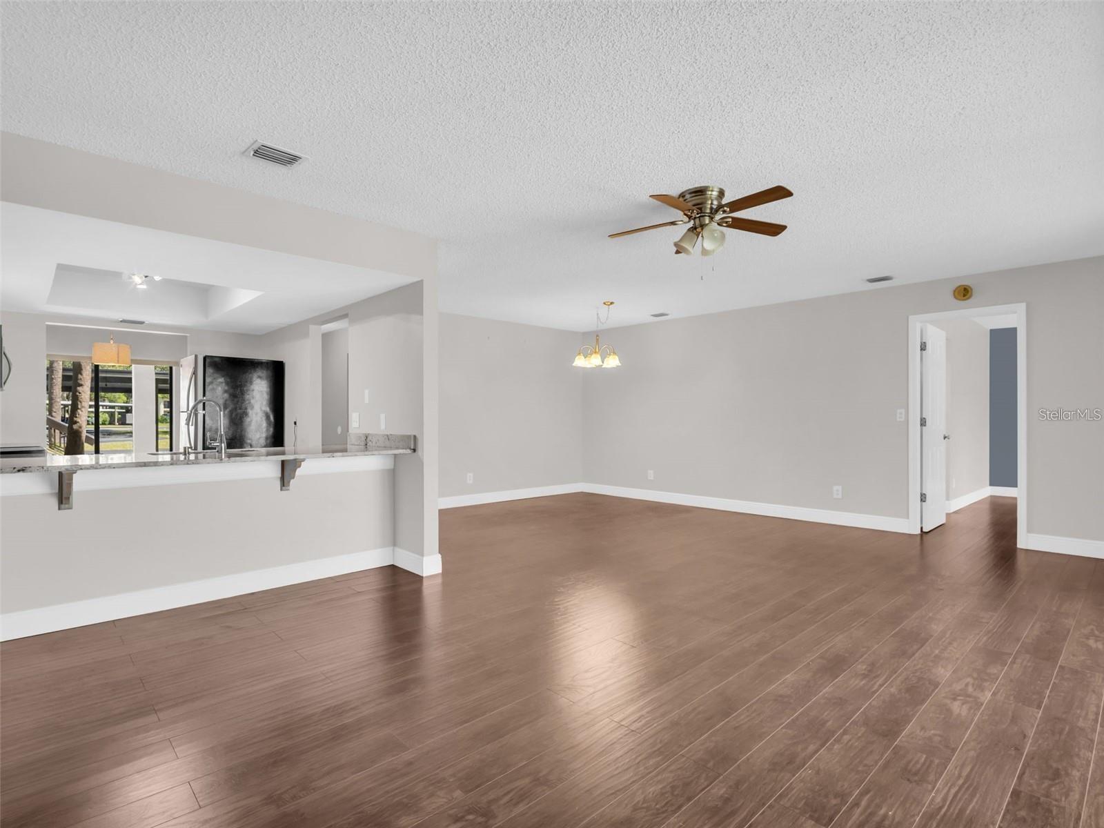 1801 E LAKE ROAD, #20C, Palm Harbor, FL 34685