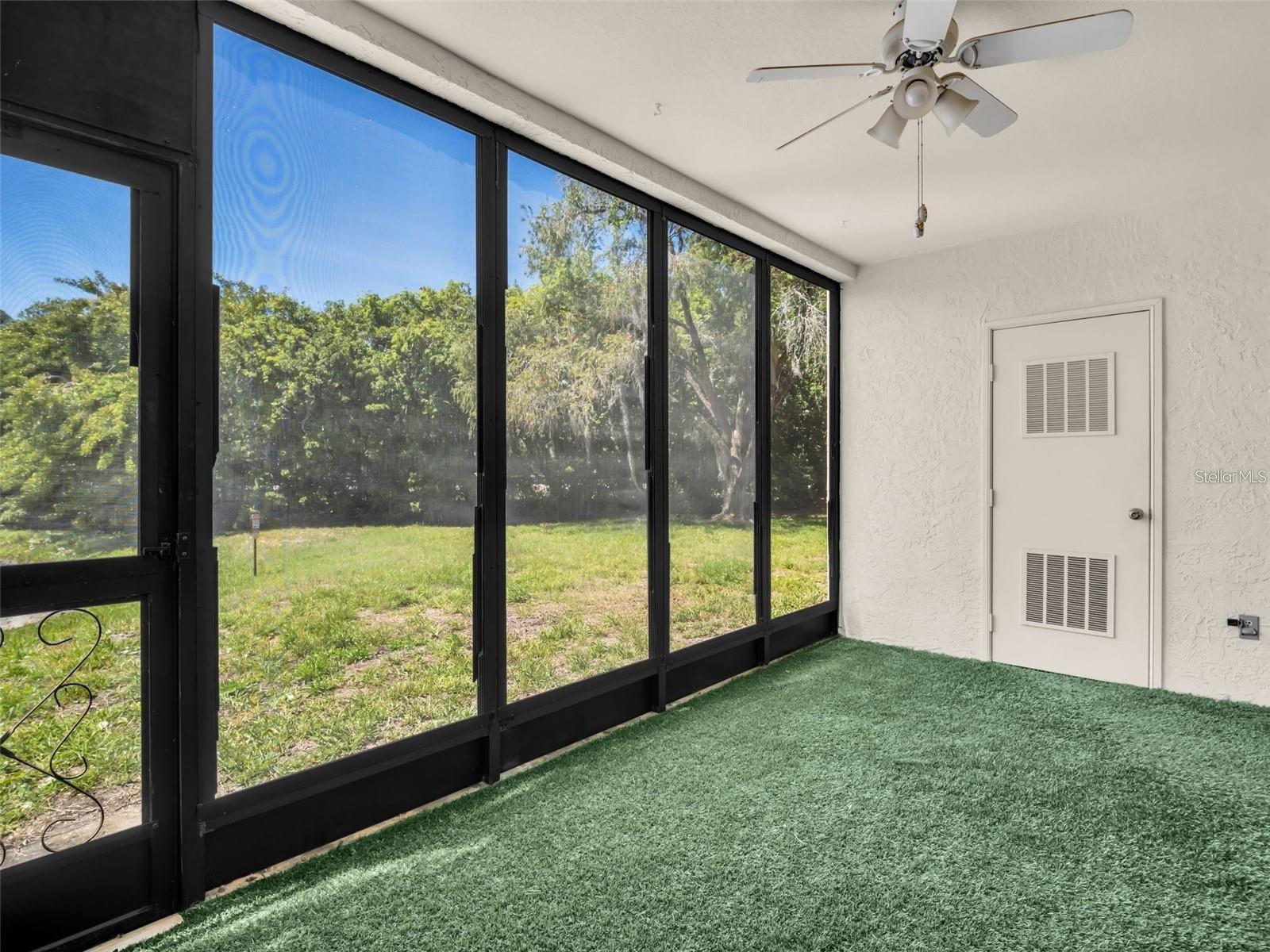 1801 E LAKE ROAD, #20C, Palm Harbor, FL 34685