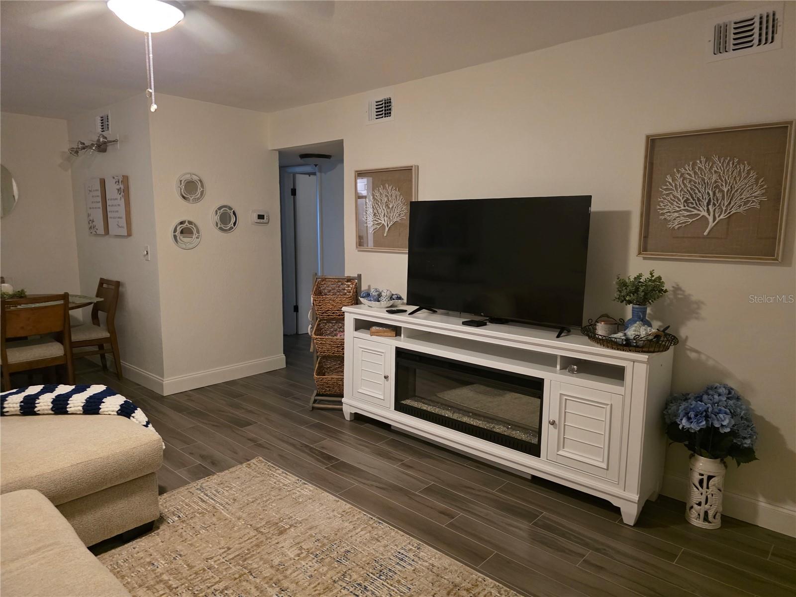 10033 64TH AVENUE N, #9, St Petersburg, FL 33708