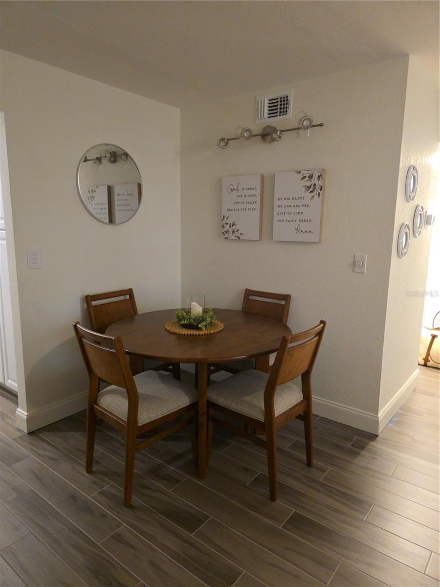 10033 64TH AVENUE N, #9, St Petersburg, FL 33708