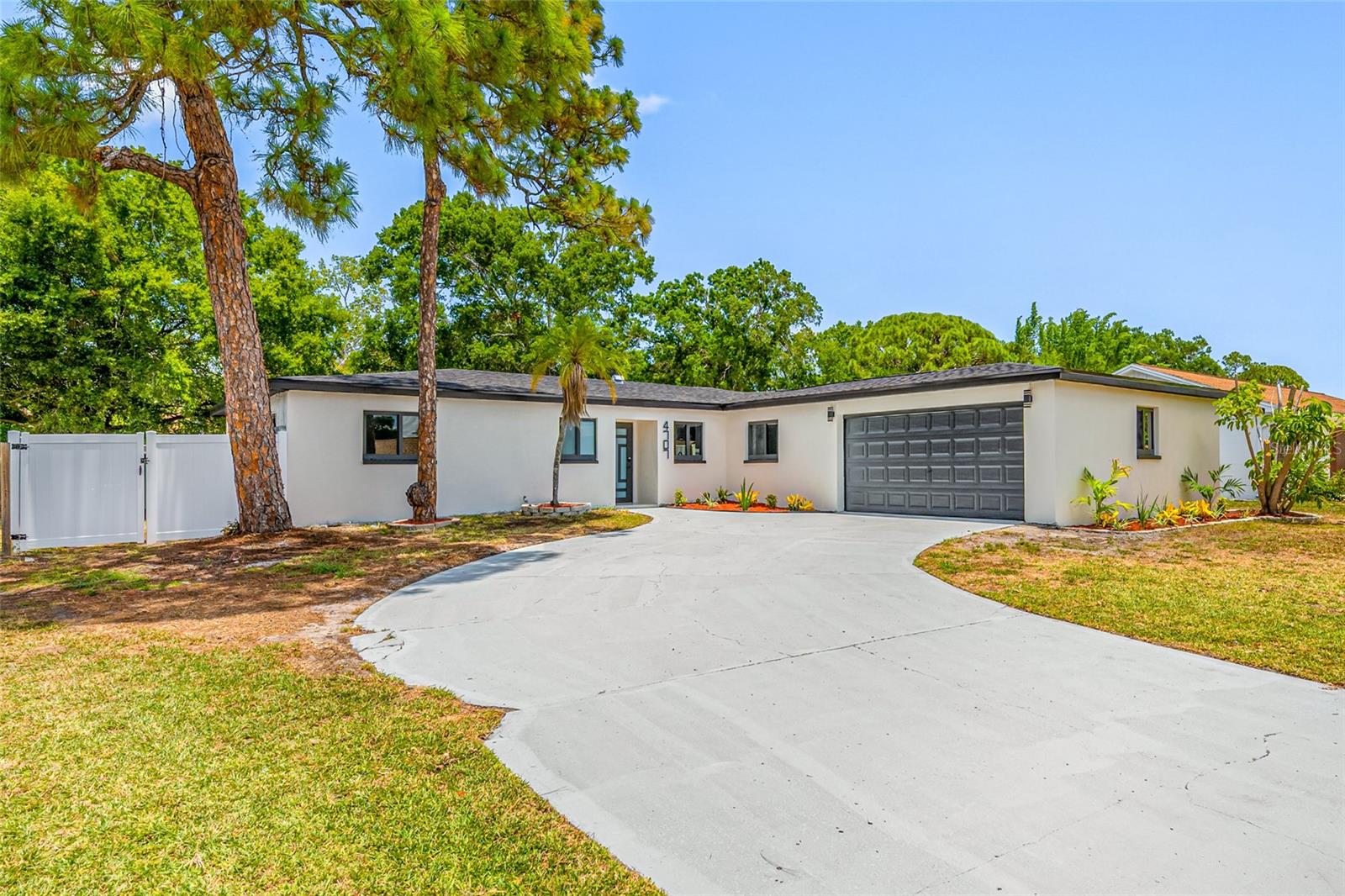 4707 W PAUL AVENUE, Tampa, FL 33611 4707 W PAUL AVENUE, Tampa, FL 33611
