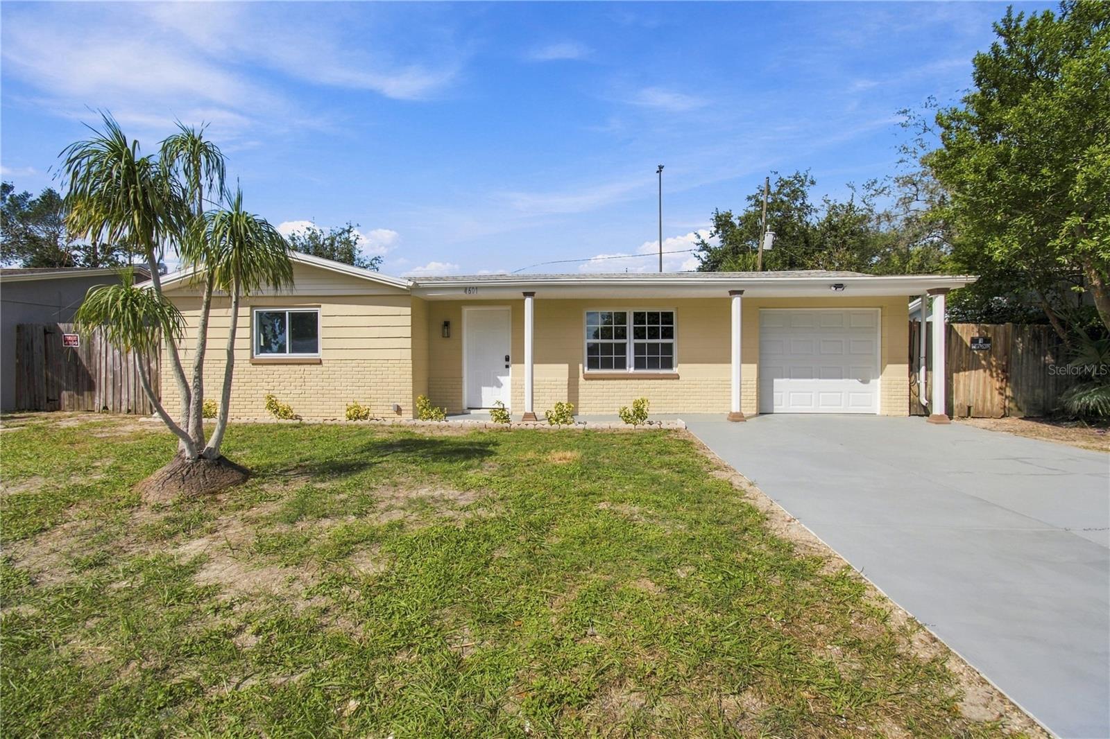 4601 EASTWOOD LANE, Holiday, FL 34690