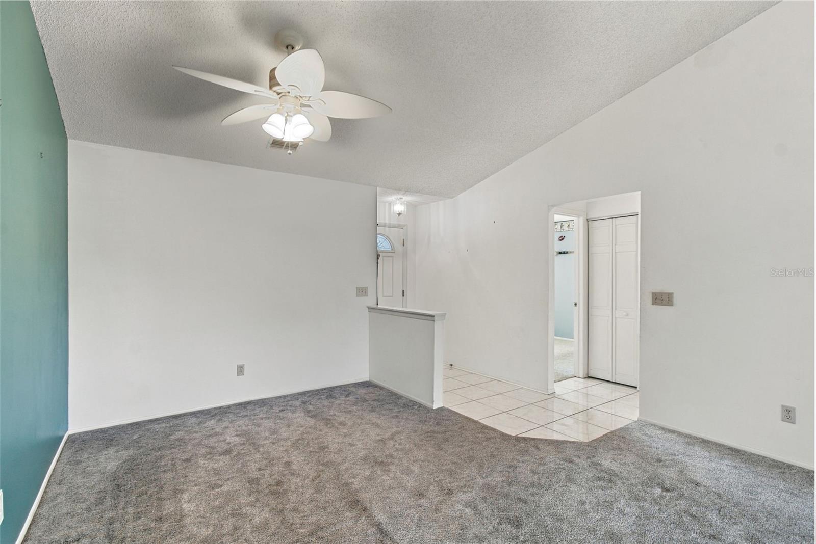 Dining/Front Entrance