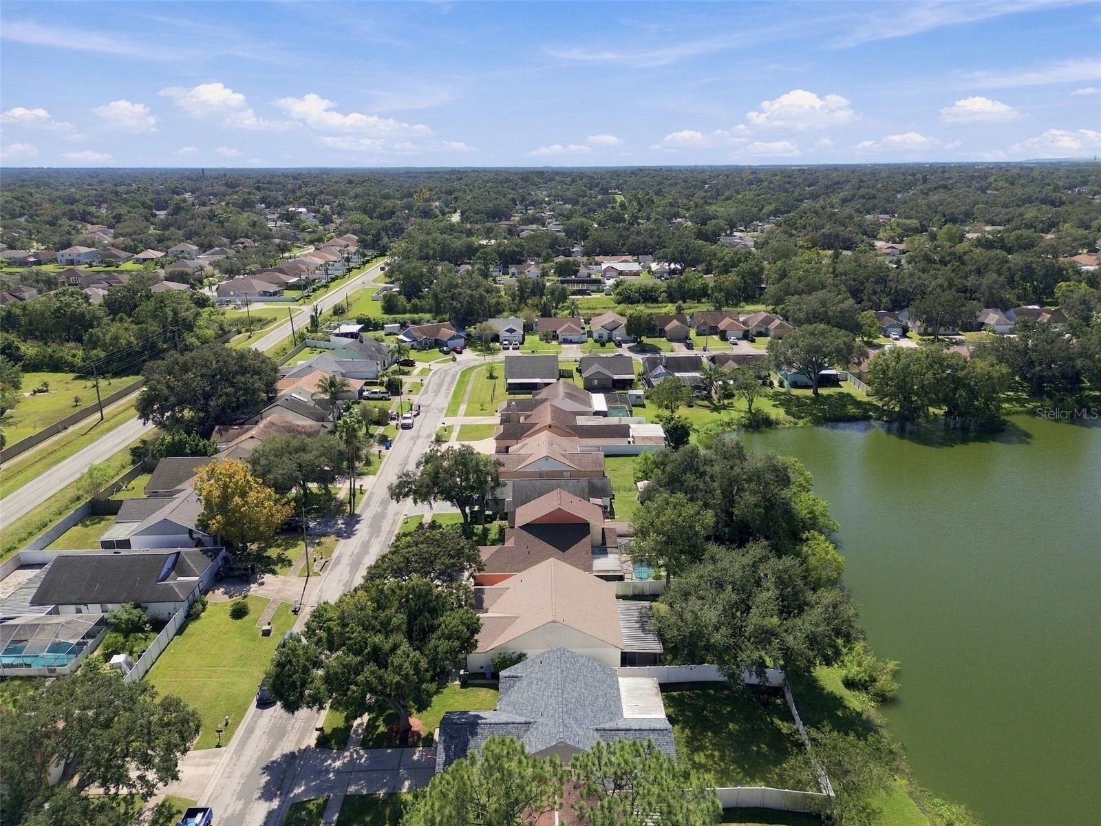 1710 TARAH TRACE DR, Brandon, FL 33510