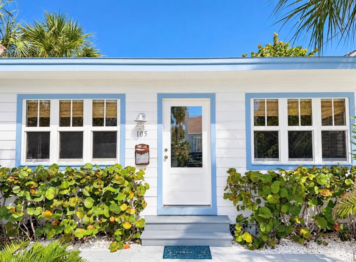 105 6TH AVENUE, St Pete Beach, FL 33706