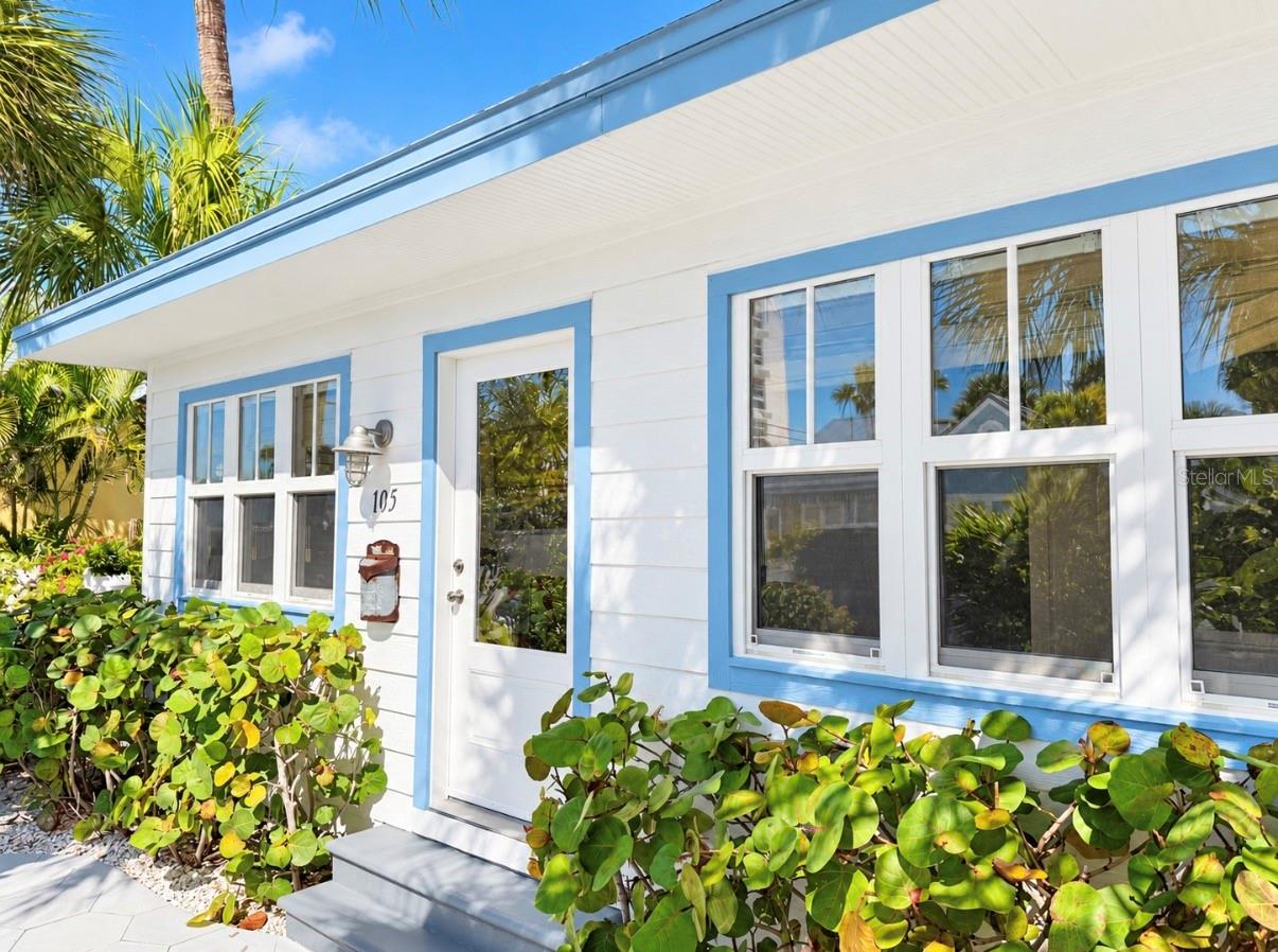 105 6TH AVENUE, St Pete Beach, FL 33706
