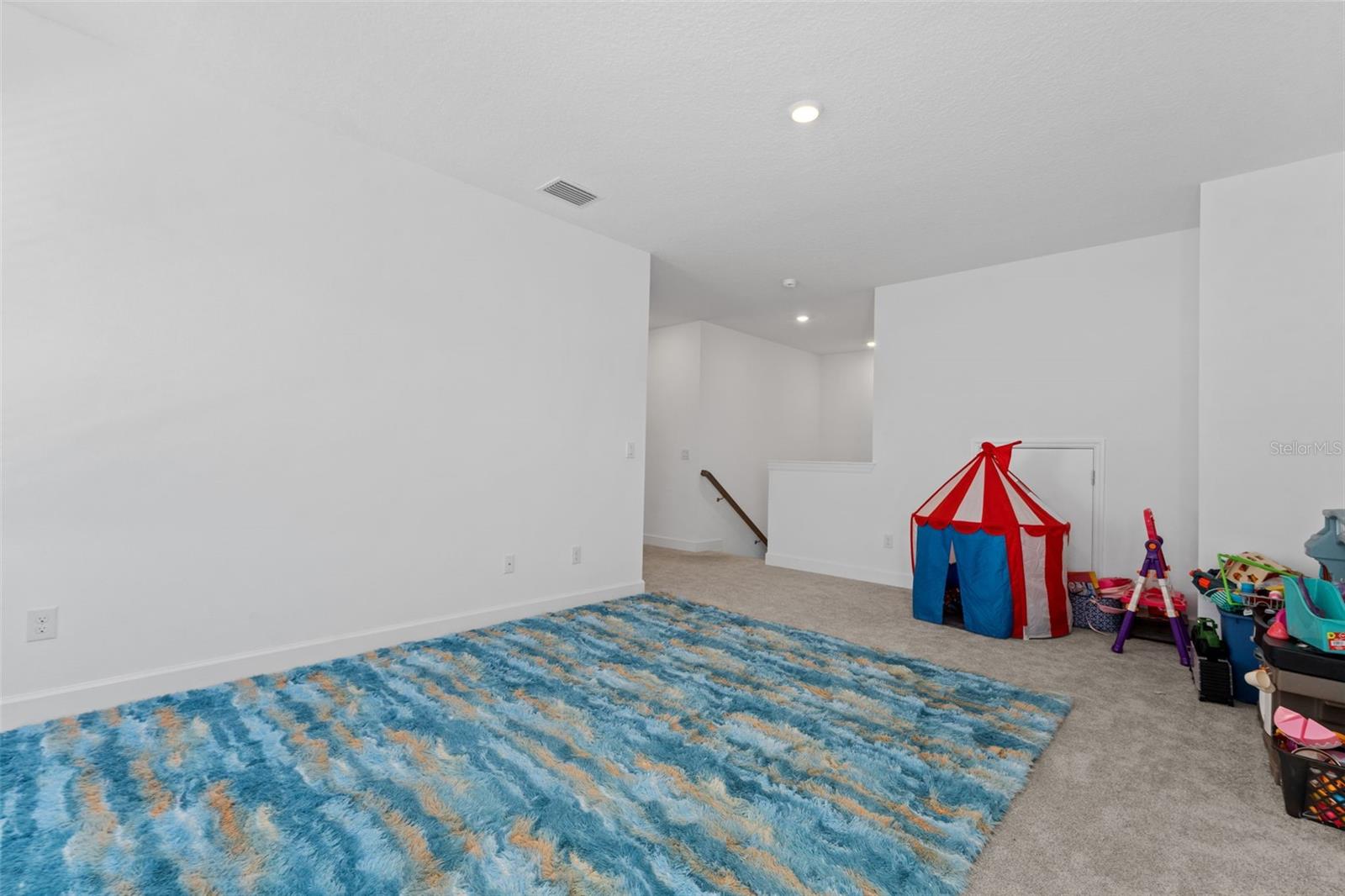 1628 LONGLINER LOOP, Wesley Chapel, FL 33543