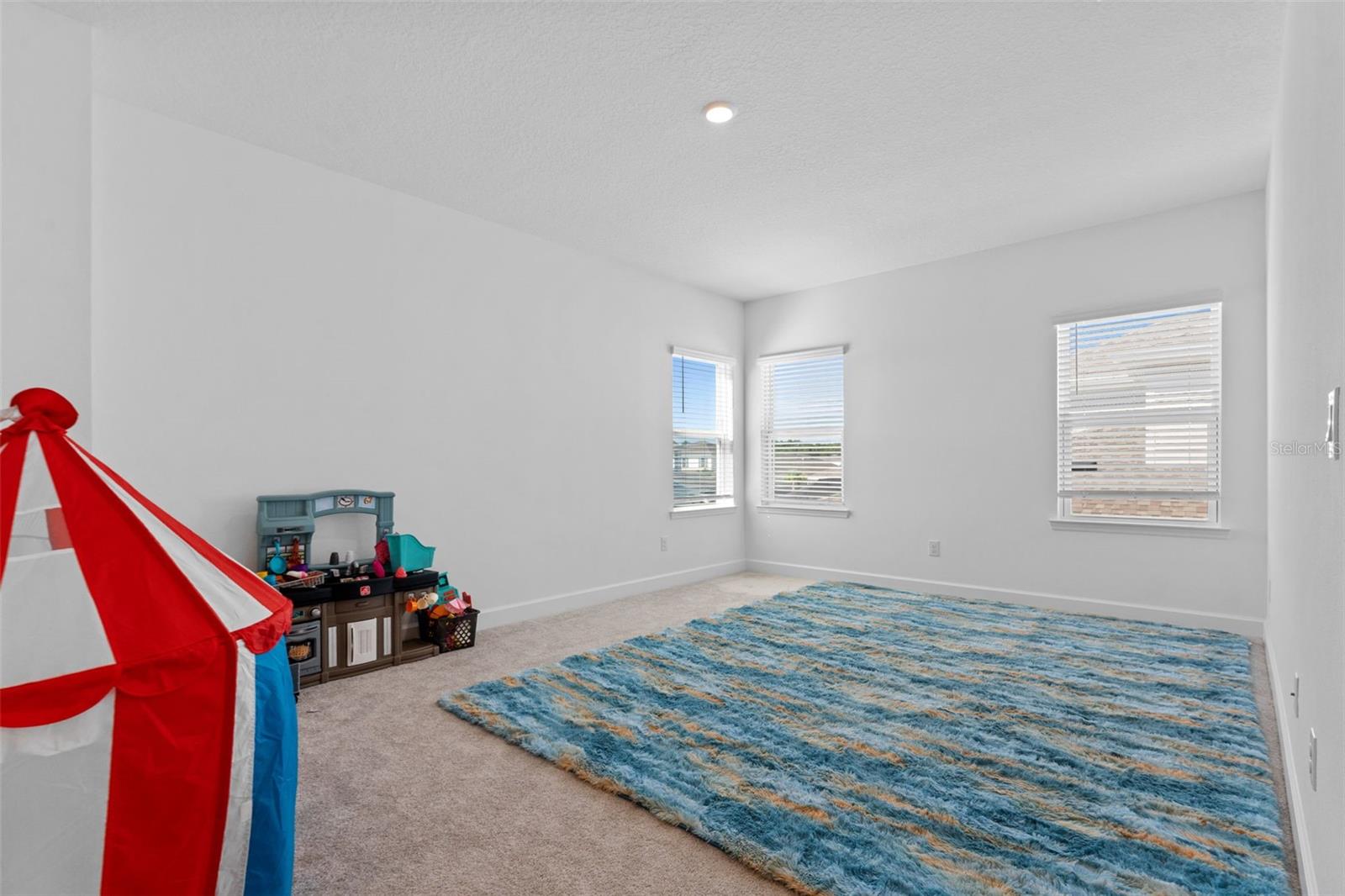 1628 LONGLINER LOOP, Wesley Chapel, FL 33543