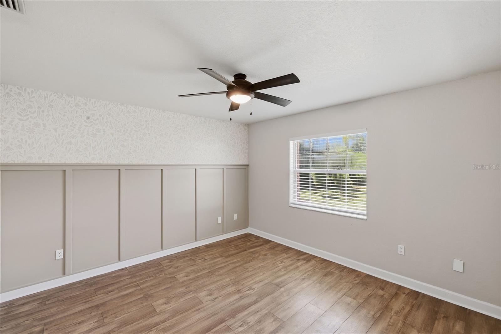 11711 MESSLER ROAD, Gibsonton, FL 33534