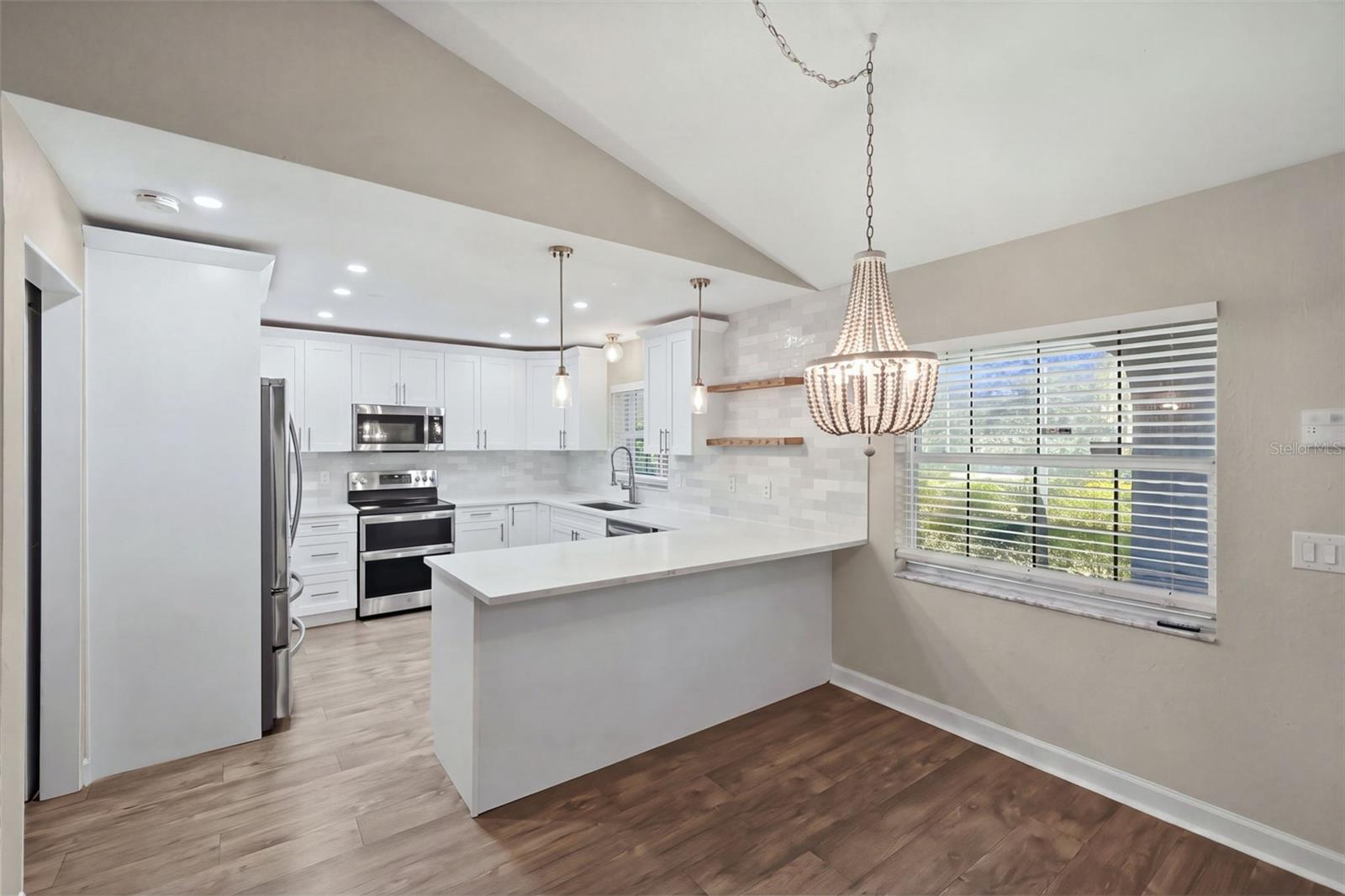 11711 MESSLER ROAD, Gibsonton, FL 33534 11711 MESSLER ROAD, Gibsonton, FL 33534