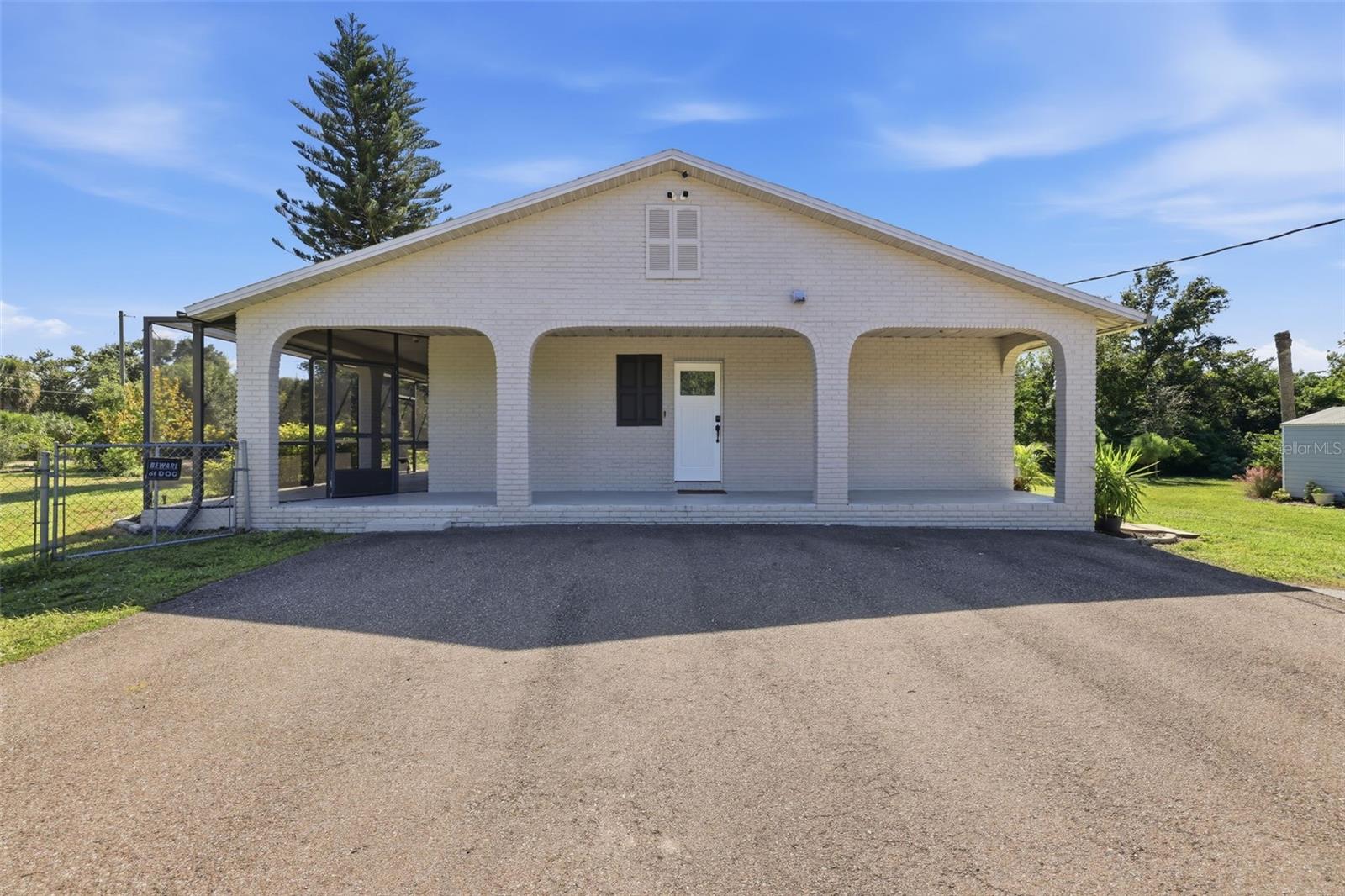 11711 MESSLER ROAD, Gibsonton, FL 33534
