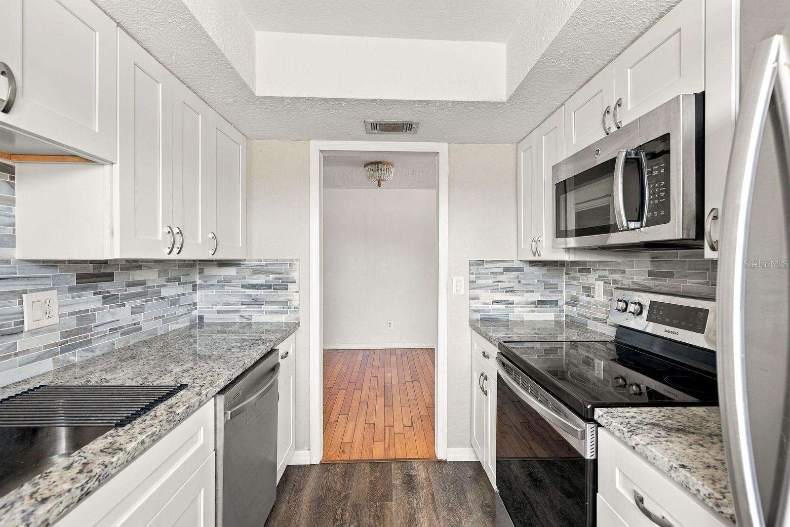 610 INDIAN ROCKS ROAD N, #299, Belleair Bluffs, FL 33770
