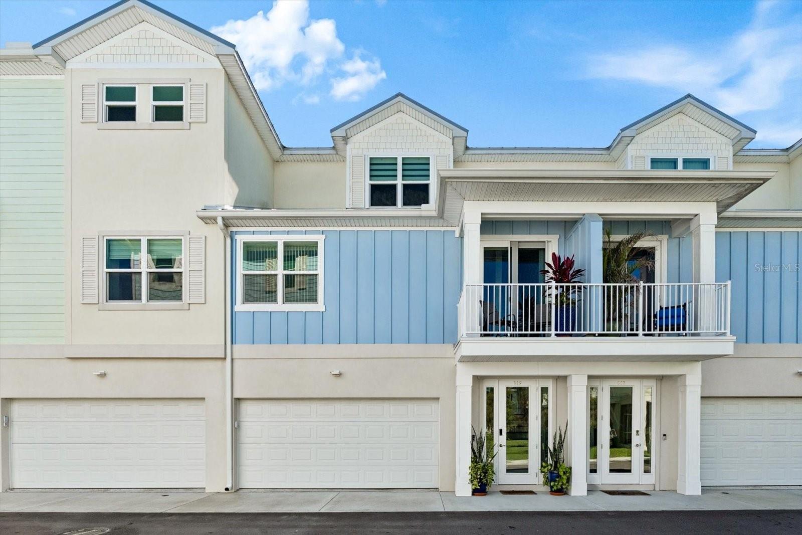 819 OAK BEND LANE, Dunedin, FL 34698 819 OAK BEND LANE, Dunedin, FL 34698
