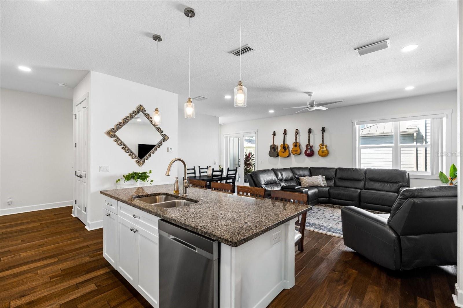 819 OAK BEND LANE, Dunedin, FL 34698
