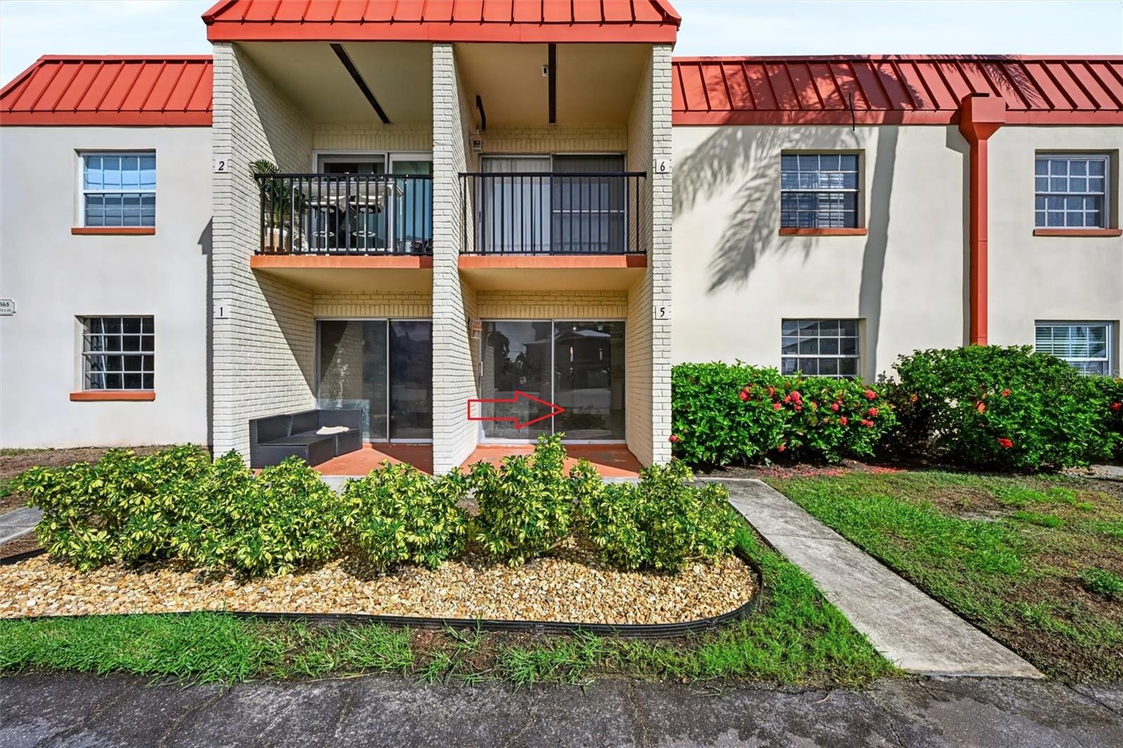 10365 PARADISE BOULEVARD, #5, Treasure Island, FL 33706 10365 PARADISE BOULEVARD, #5, Treasure Island, FL 33706