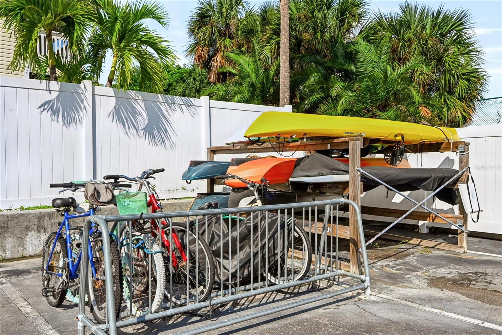 10365 PARADISE BOULEVARD, #5, Treasure Island, FL 33706