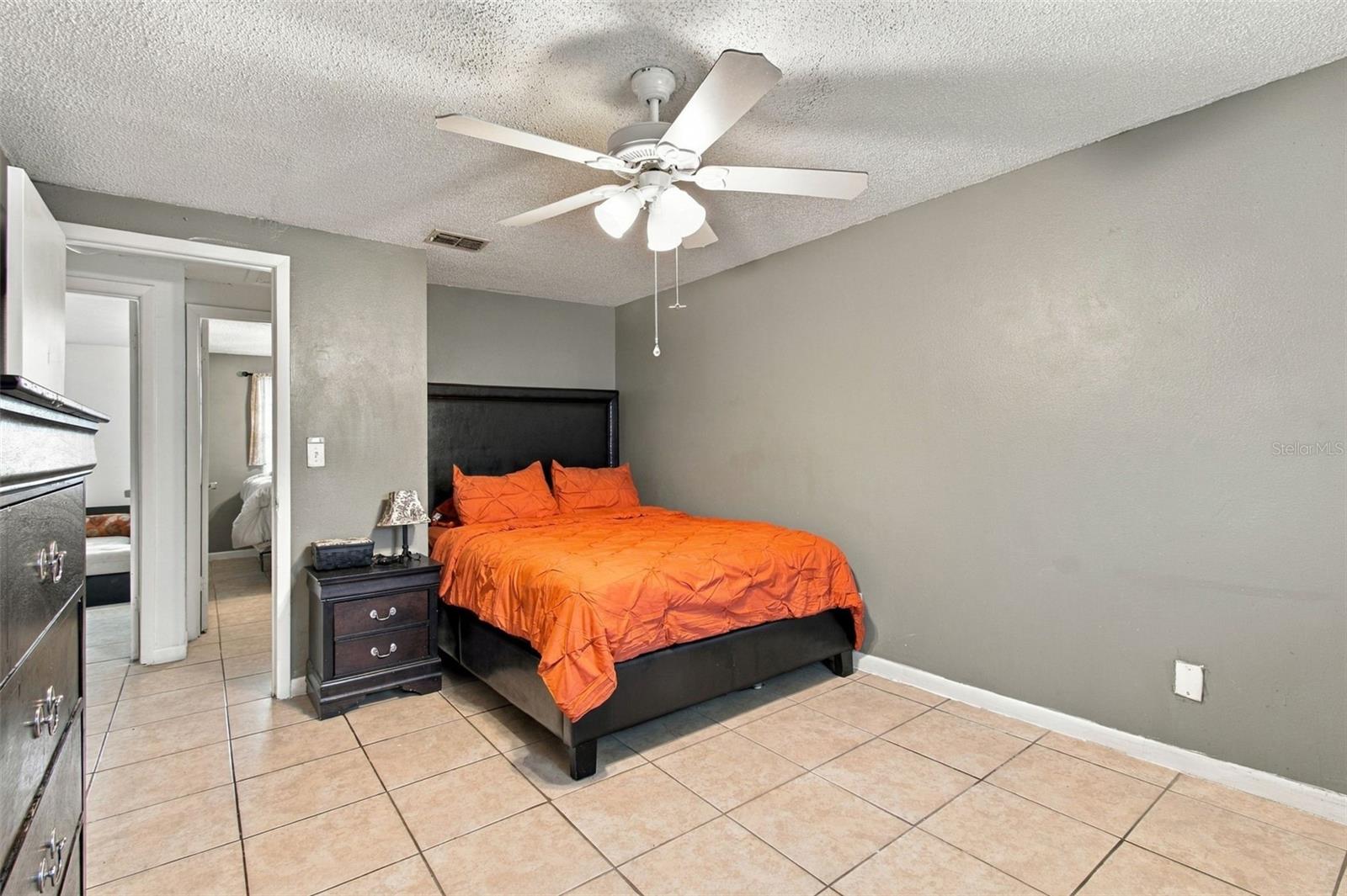 10118 WHEATLEY HILLS COURT, Tampa, FL 33615