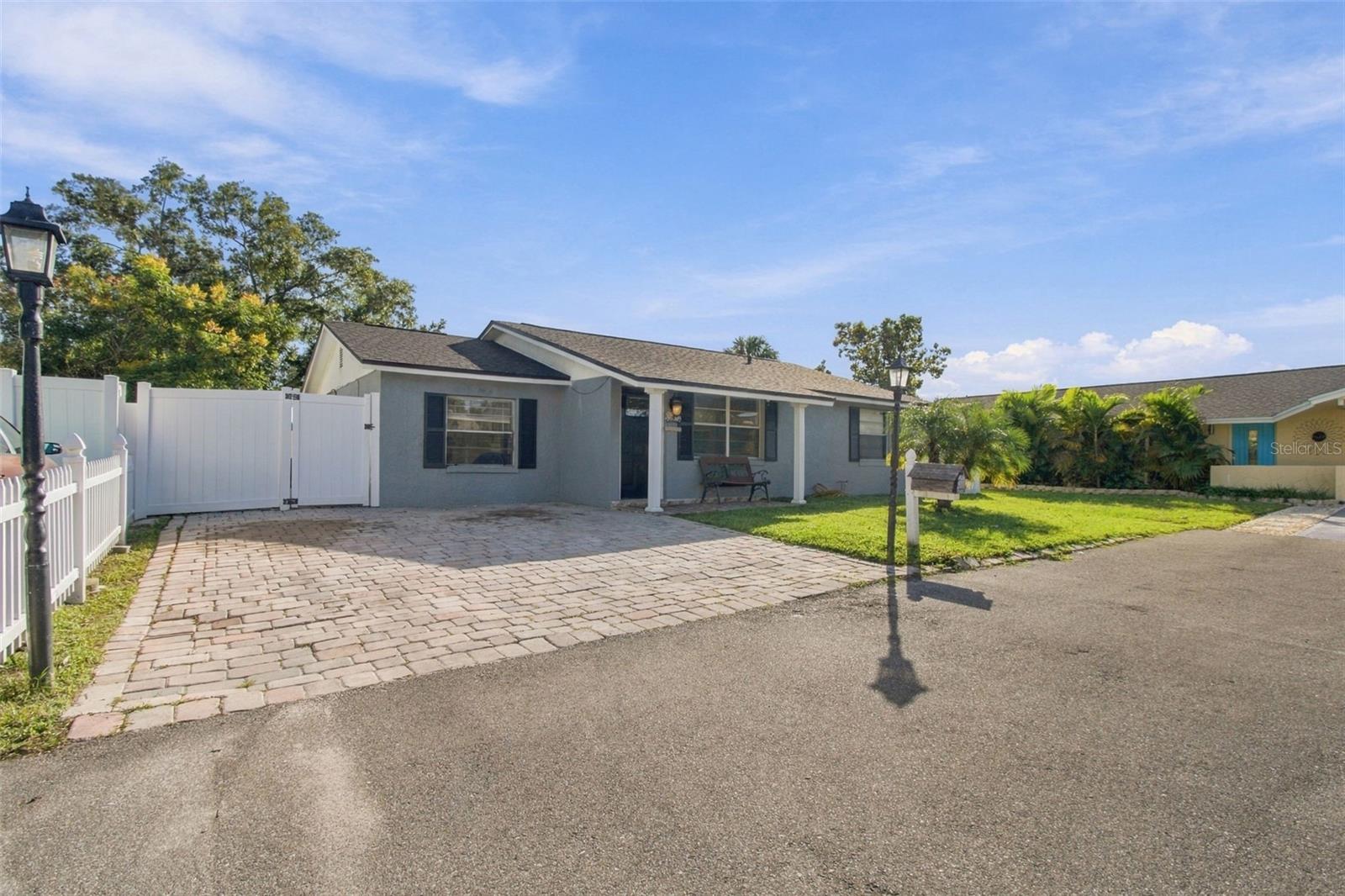 10118 WHEATLEY HILLS COURT, Tampa, FL 33615 10118 WHEATLEY HILLS COURT, Tampa, FL 33615