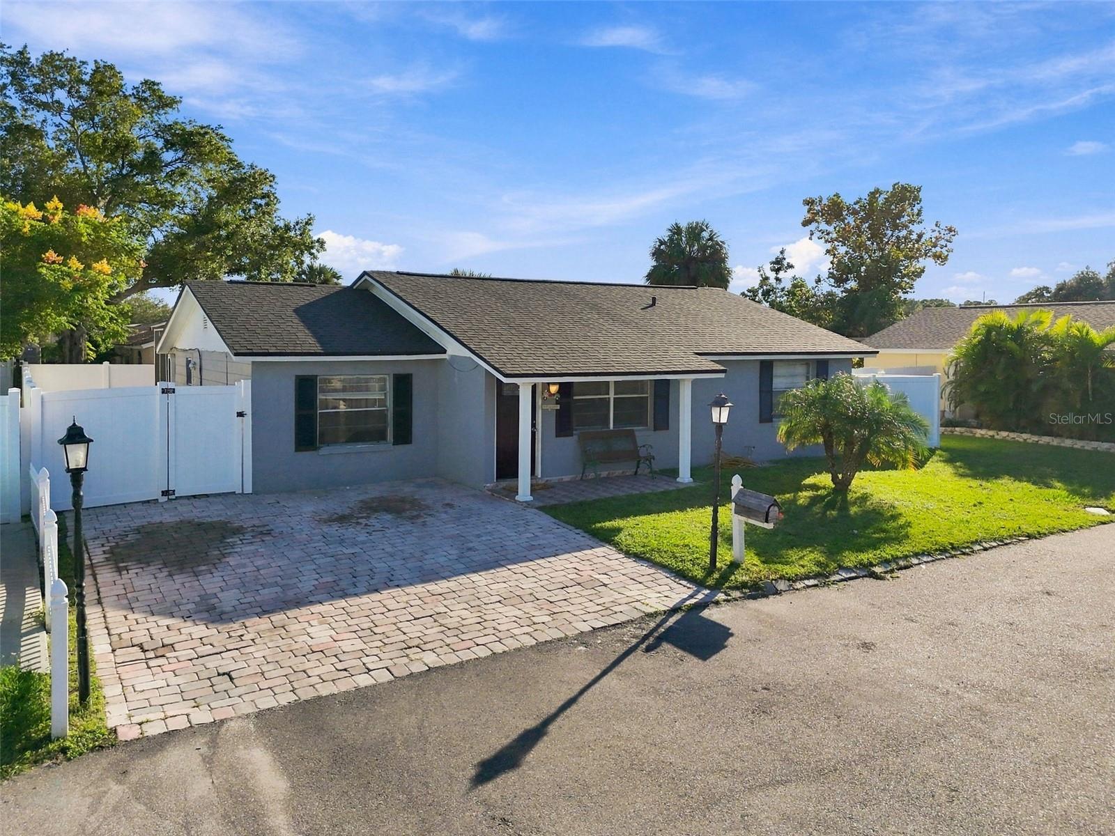 10118 WHEATLEY HILLS COURT, Tampa, FL 33615