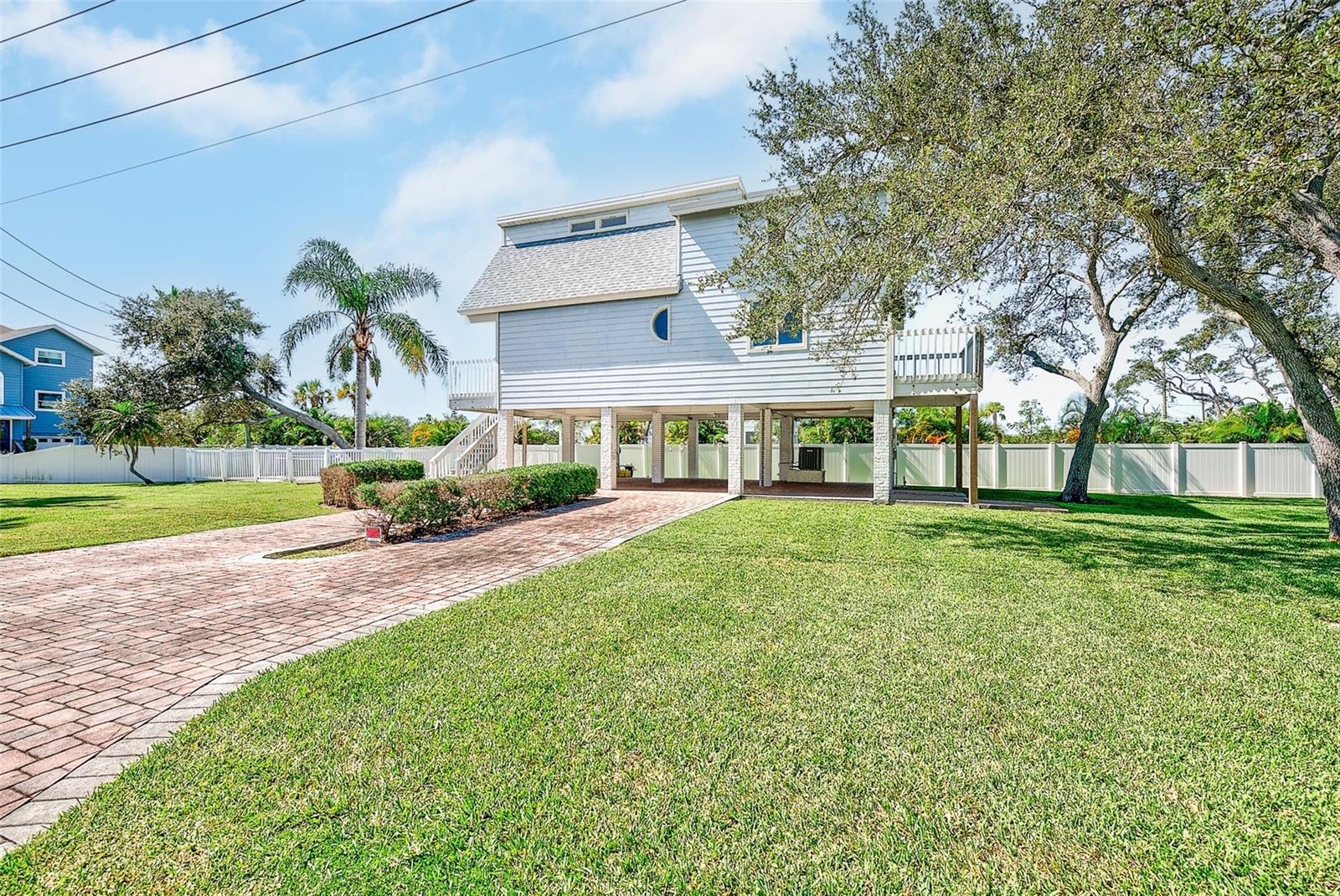 7400 140TH STREET, Seminole, FL 33776
