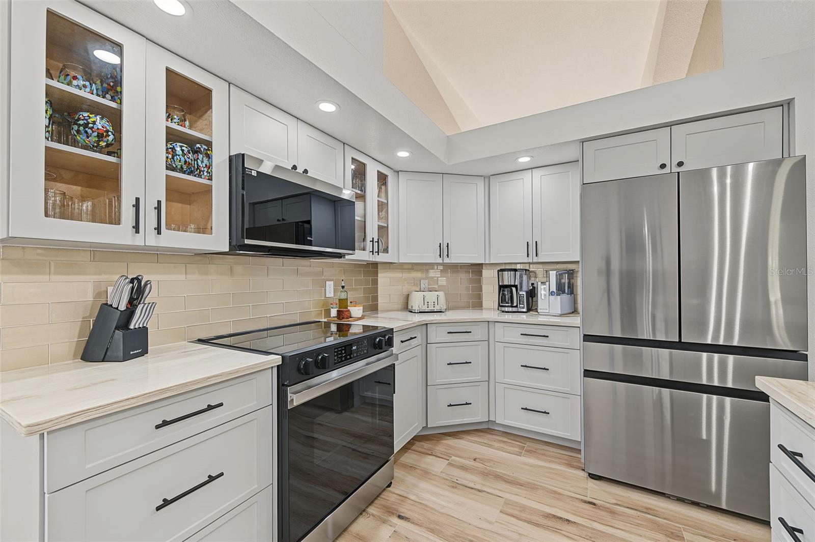 1829 FOXBORO COURT, Oldsmar, FL 34677