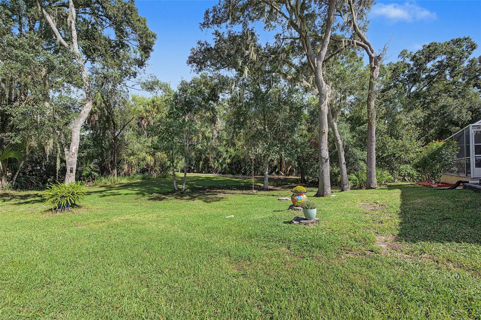 1829 FOXBORO COURT, Oldsmar, FL 34677