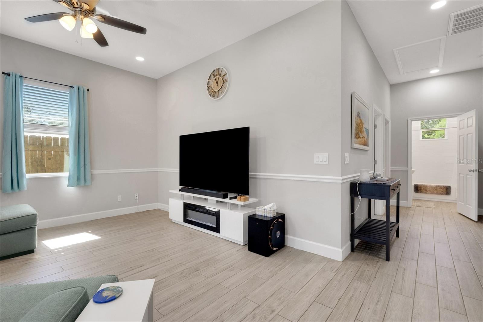 1615 WILMAR AVENUE, Tarpon Springs, FL 34689