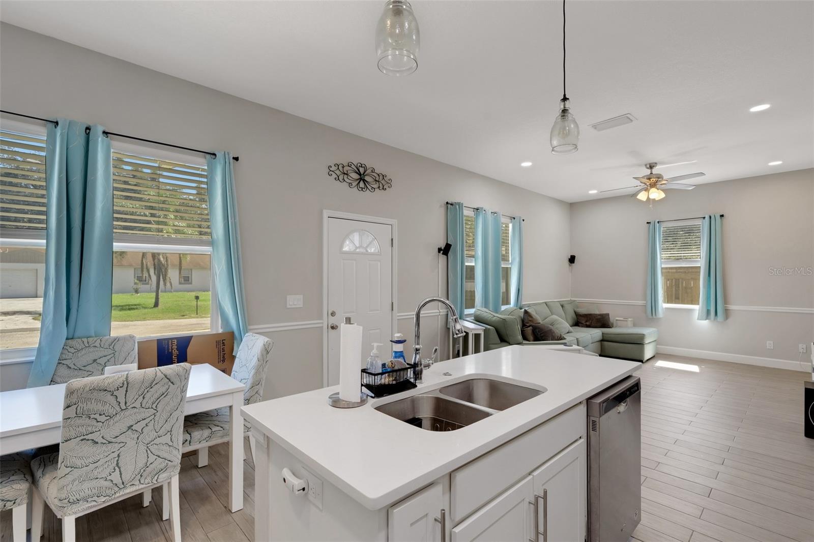 1615 WILMAR AVENUE, Tarpon Springs, FL 34689