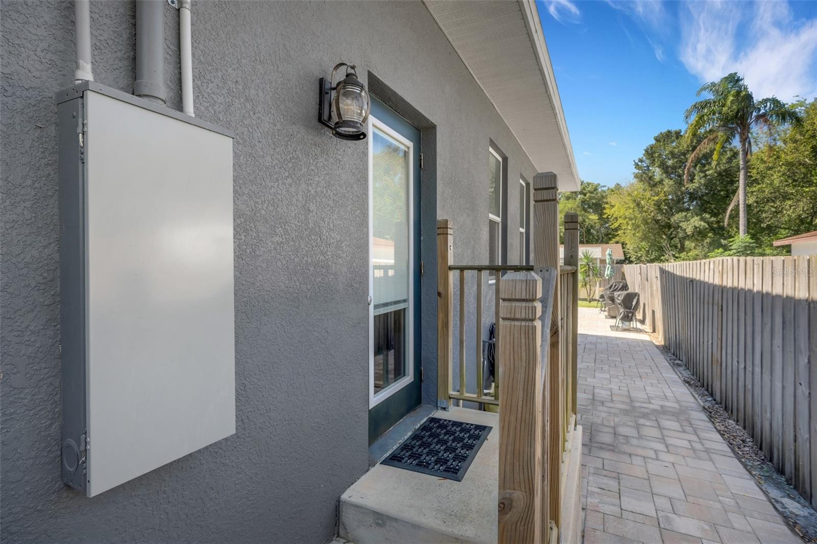 1615 WILMAR AVENUE, Tarpon Springs, FL 34689