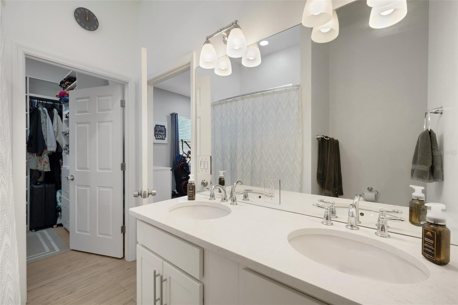 1615 WILMAR AVENUE, Tarpon Springs, FL 34689