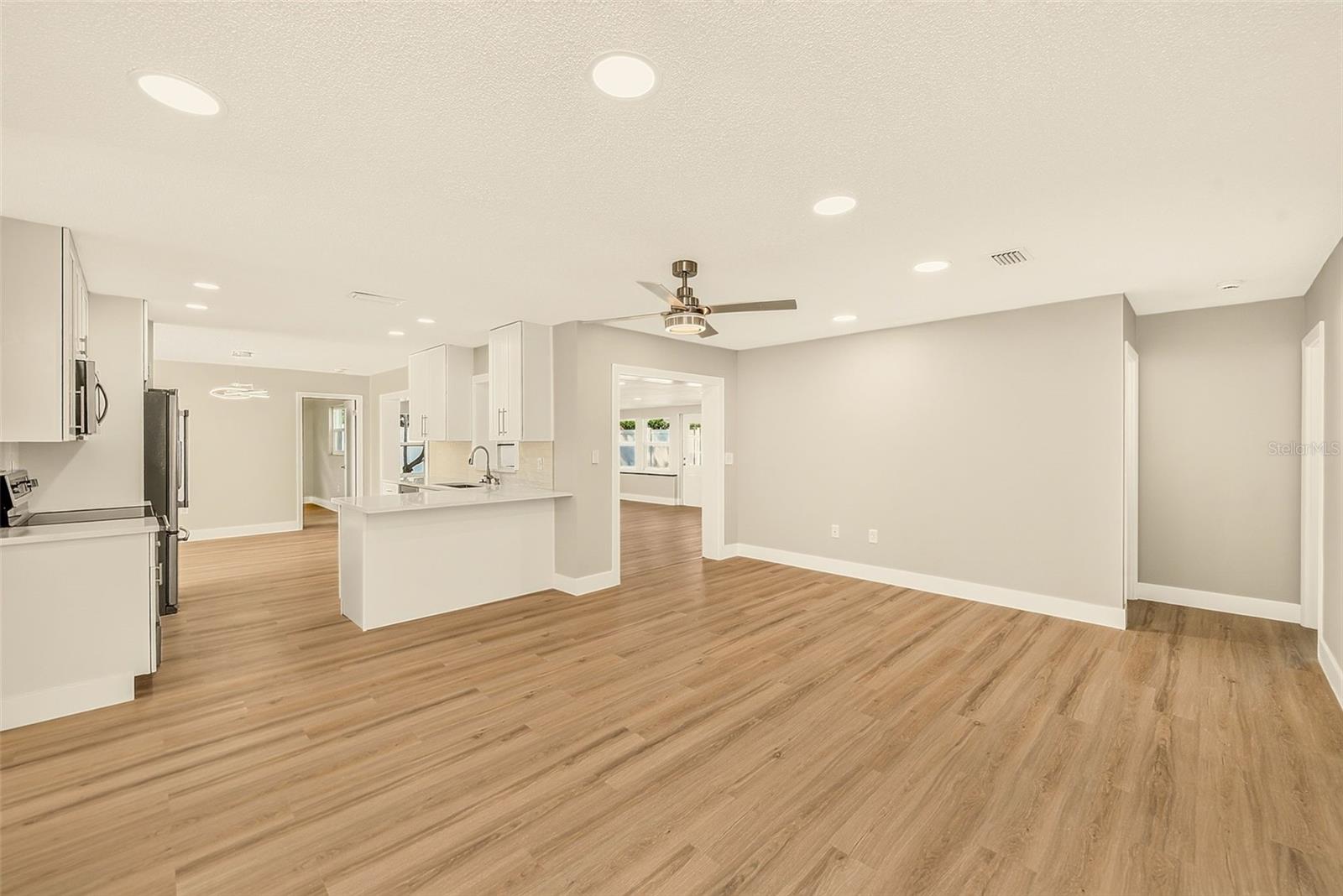 1902 42ND STREET W, Bradenton, FL 34205