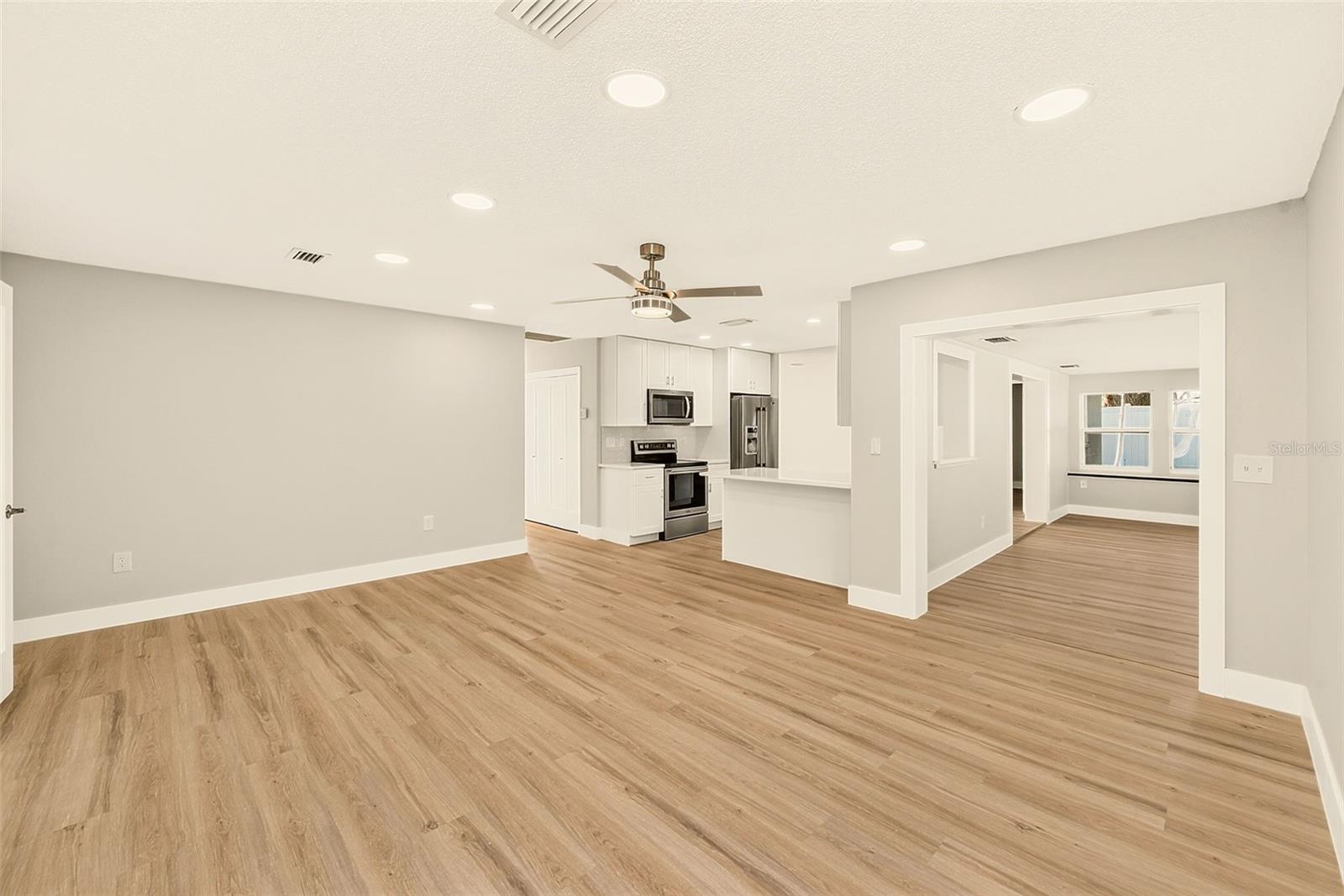 1902 42ND STREET W, Bradenton, FL 34205