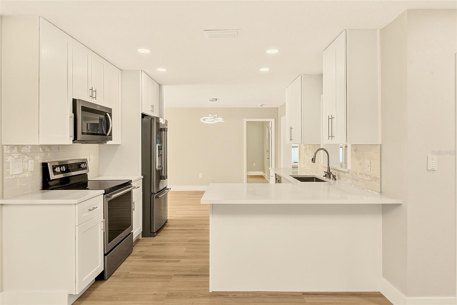 1902 42ND STREET W, Bradenton, FL 34205