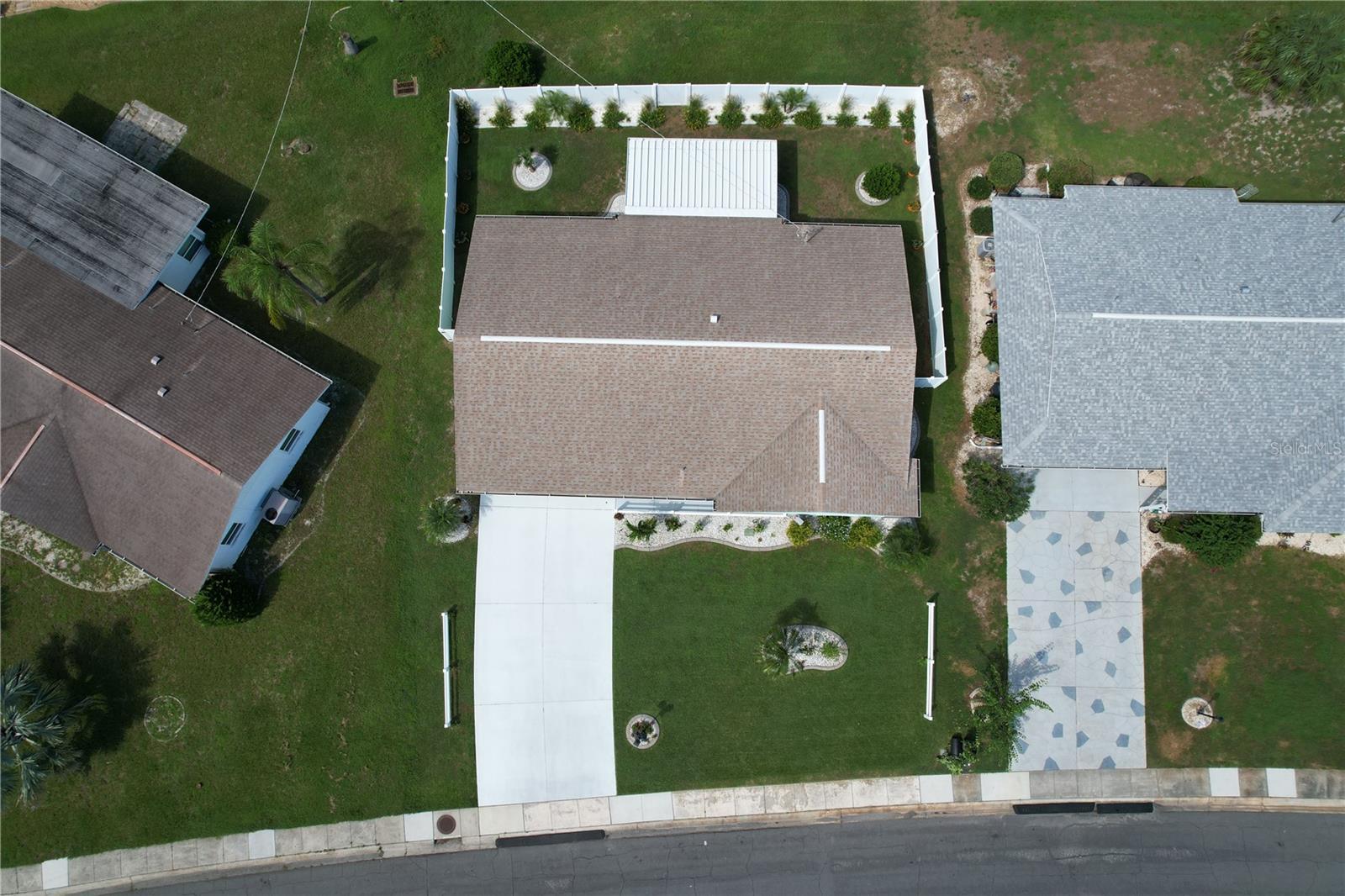 621 OAKMONT AVENUE, Sun City Center, FL 33573
