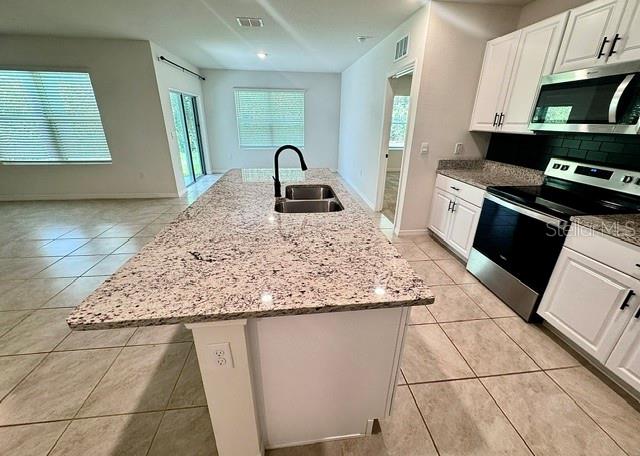 505 LADY IRELYN COURT, Deland, FL 32724