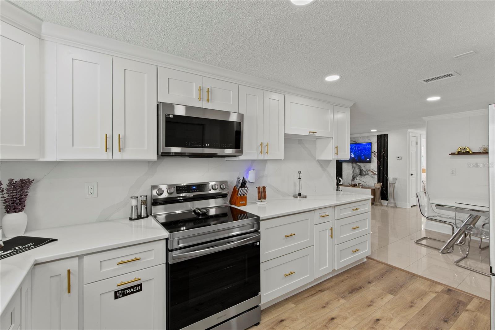 1752 FAIRFIELD STREET, Holiday, FL 34691