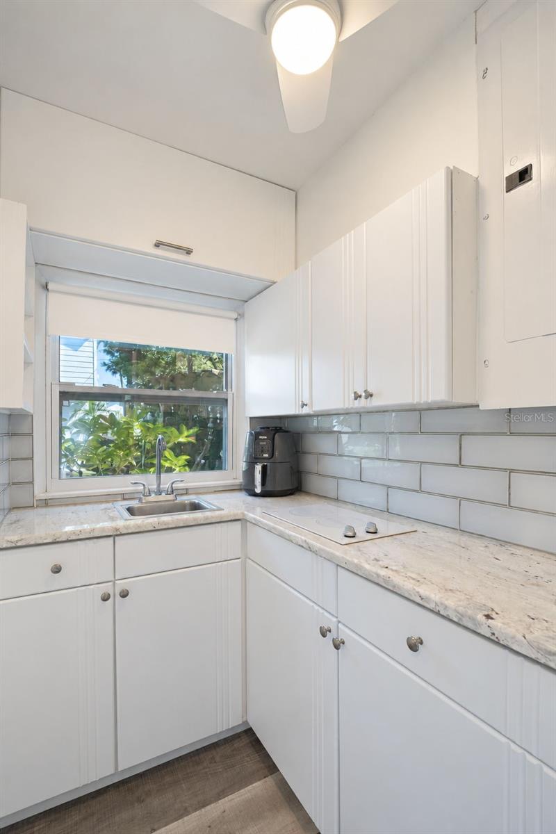 3219 46TH STREET N, St Petersburg, FL 33713