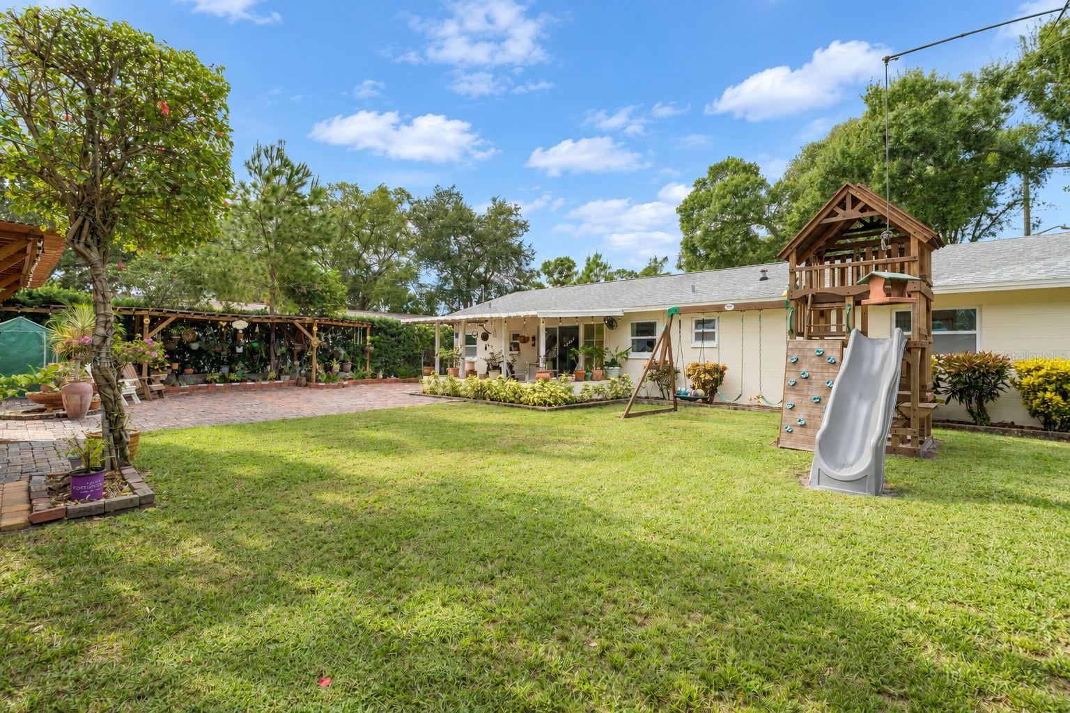 3219 46TH STREET N, St Petersburg, FL 33713