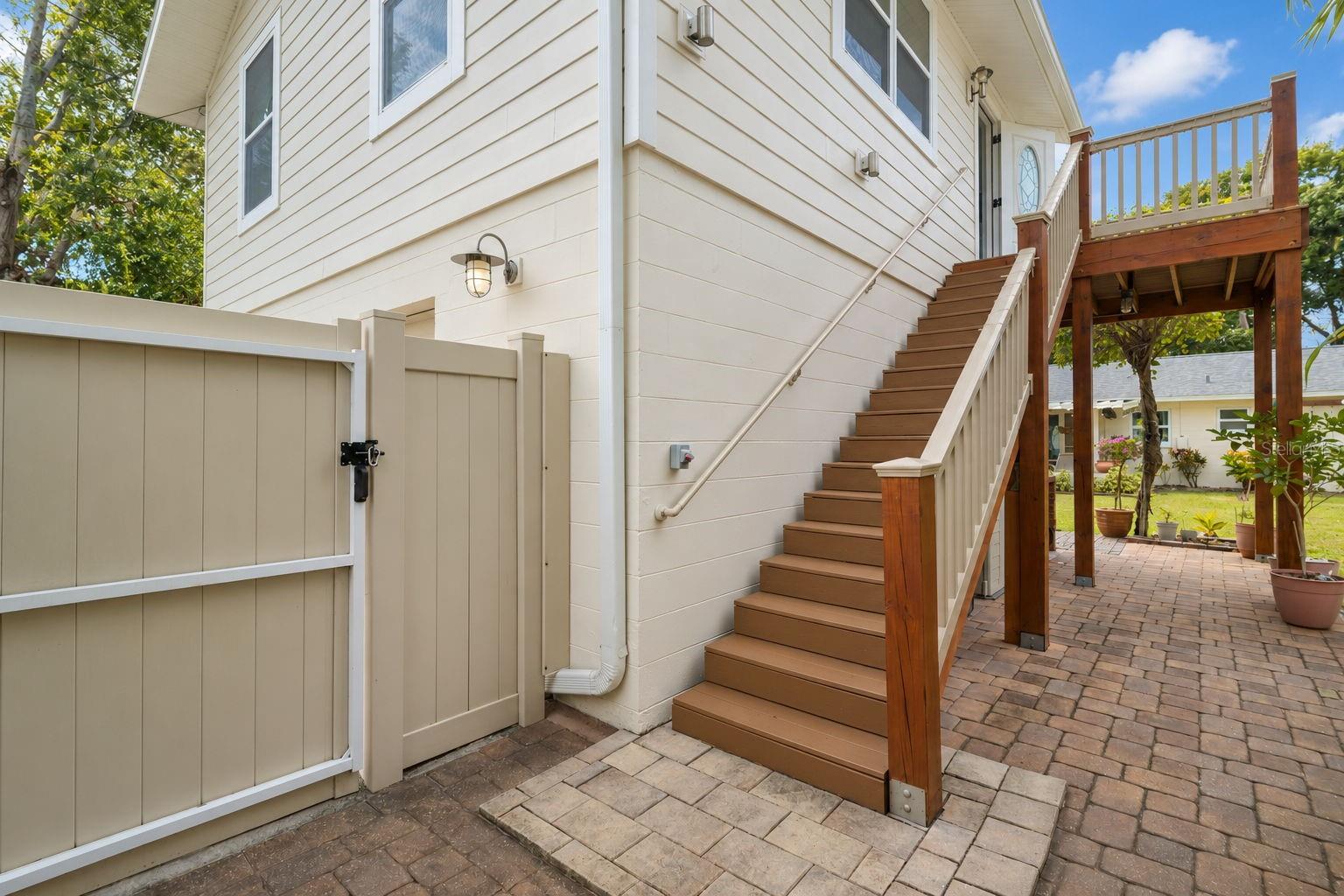 3219 46TH STREET N, St Petersburg, FL 33713