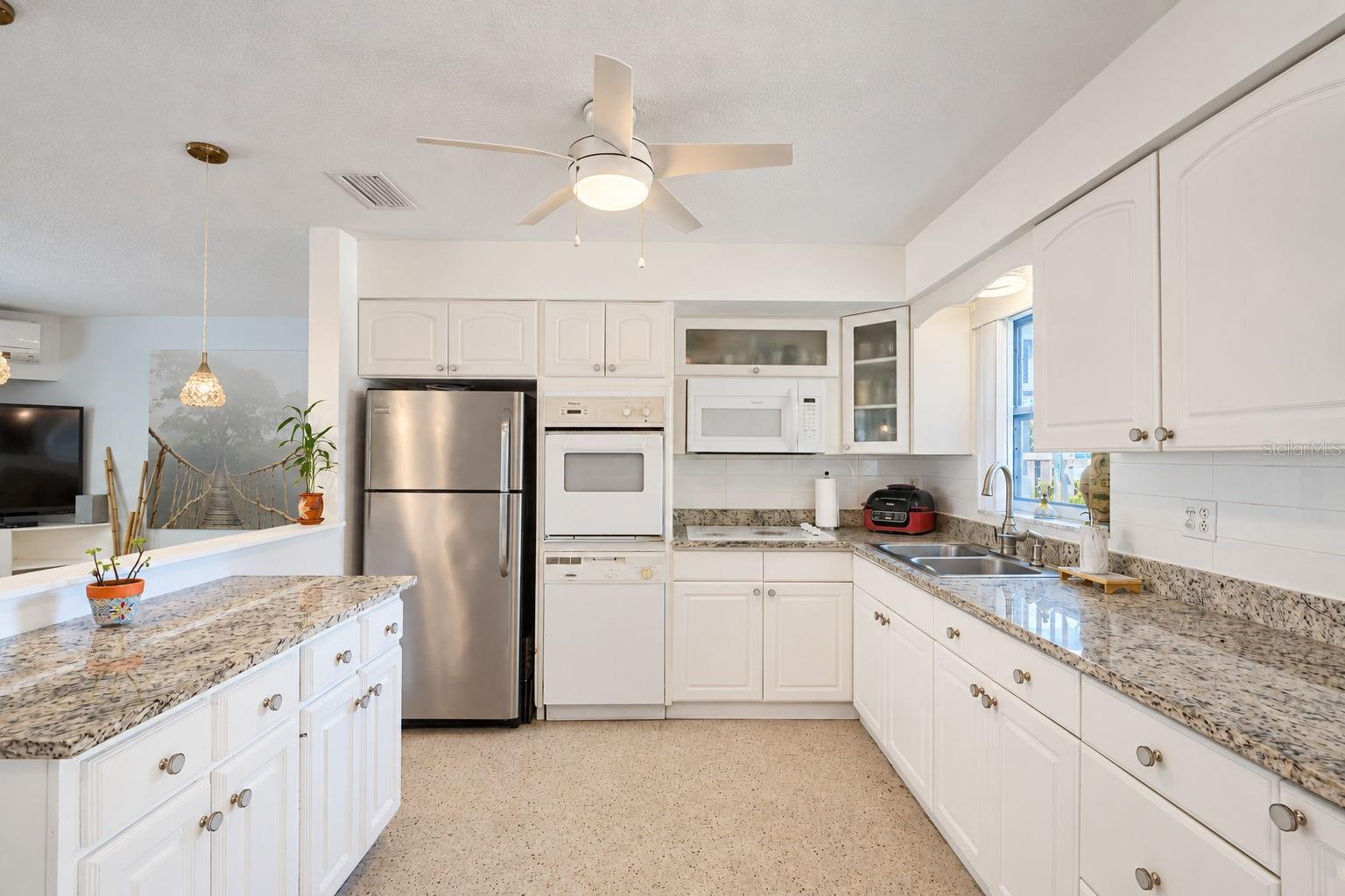 3219 46TH STREET N, St Petersburg, FL 33713