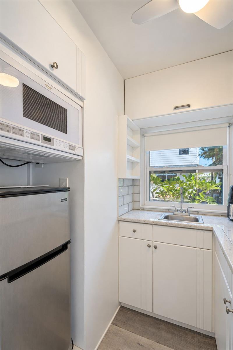 3219 46TH STREET N, St Petersburg, FL 33713