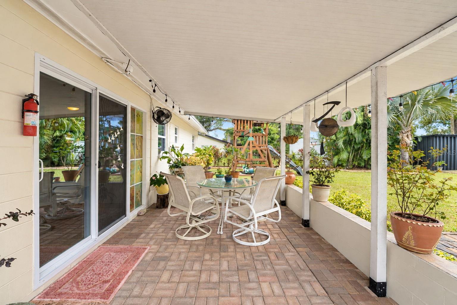 3219 46TH STREET N, St Petersburg, FL 33713